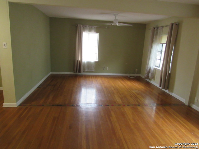229 Natalen Ave Property Photo 3