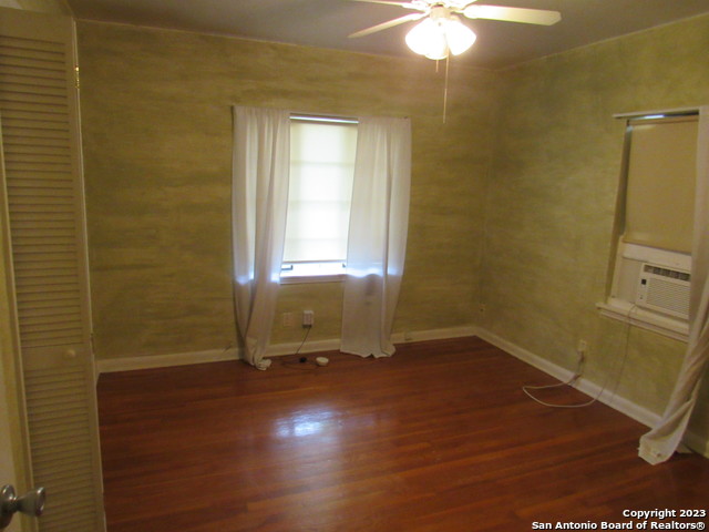 229 Natalen Ave Property Photo 5