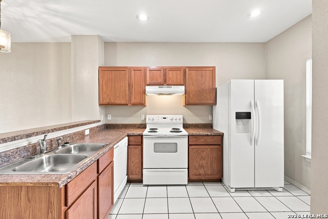 4614 Swann Ln Property Photo 3