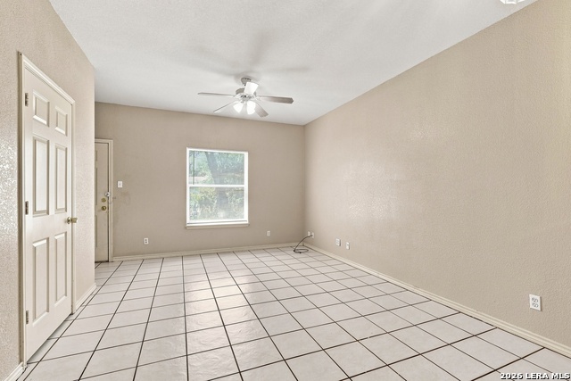 4614 Swann Ln Property Photo 6