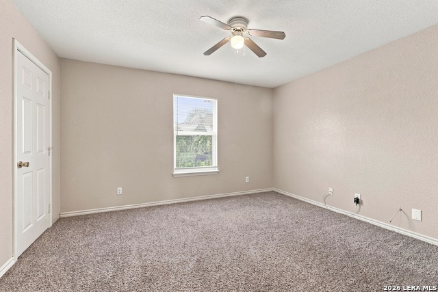 4614 Swann Ln Property Photo 10