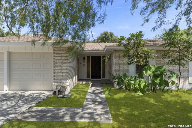 6707 Cherryleaf St Property Photo 3