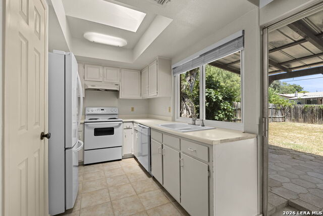 6707 Cherryleaf St Property Photo 13