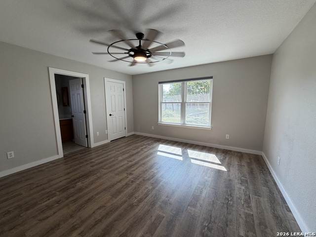 433 W Klein Rd Property Photo 16