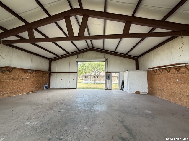 433 W Klein Rd Property Photo 29