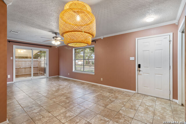 7430 Saddlewood St Property Photo 6
