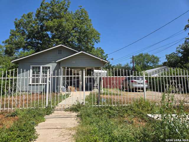 435 Hazel St. Property Photo 1
