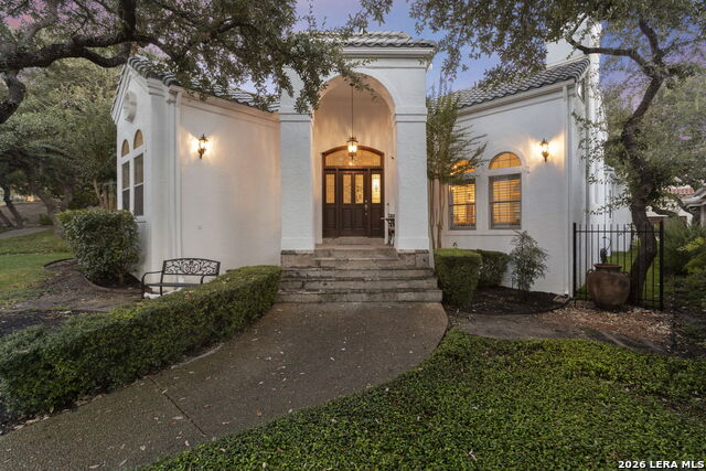 4 Waterford Gln Property Photo 3