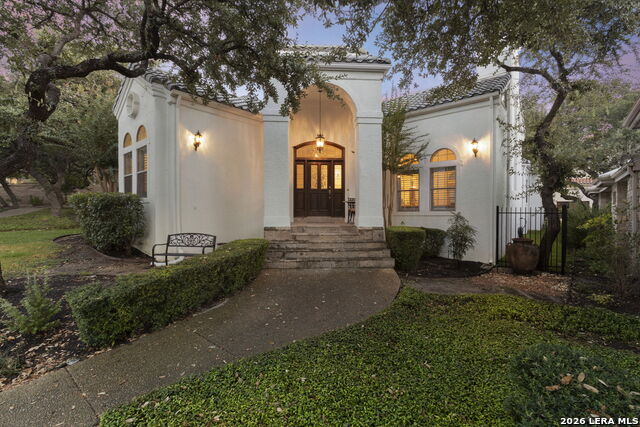 4 Waterford Gln Property Photo 4