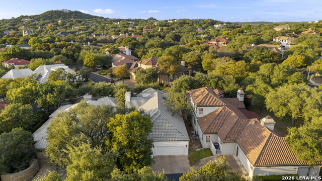4 Waterford Gln Property Photo 38
