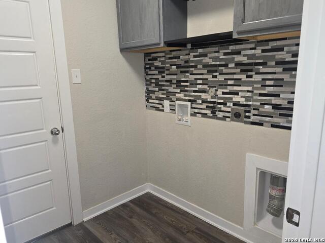10711 Rosalina Loop Property Photo 29