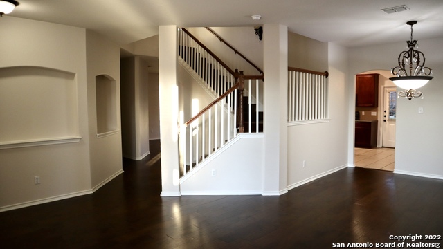 134 Red Hawk Rdg Property Photo 4