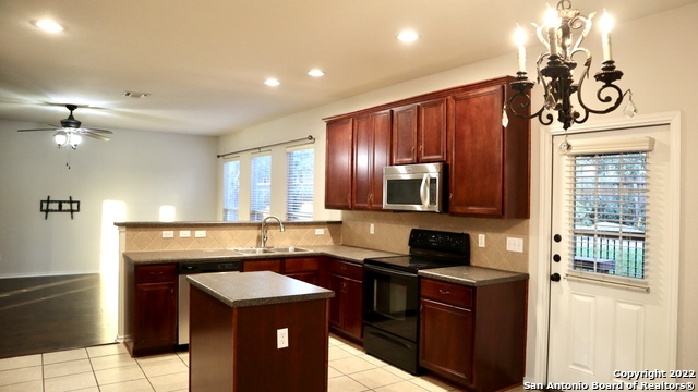 134 Red Hawk Rdg Property Photo 6