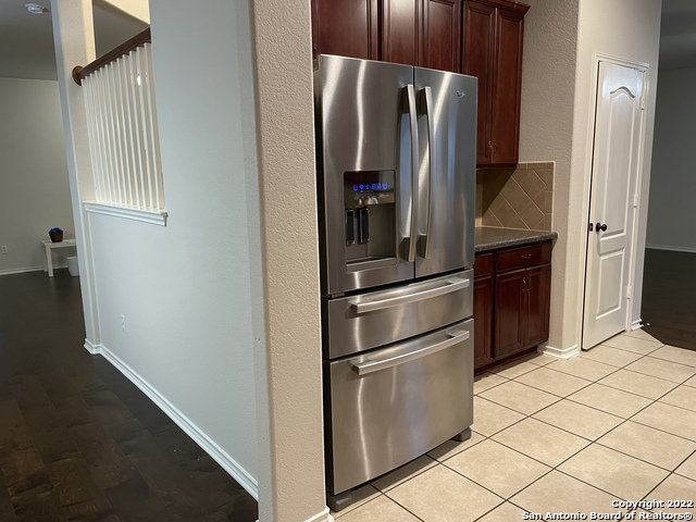 134 Red Hawk Rdg Property Photo 8