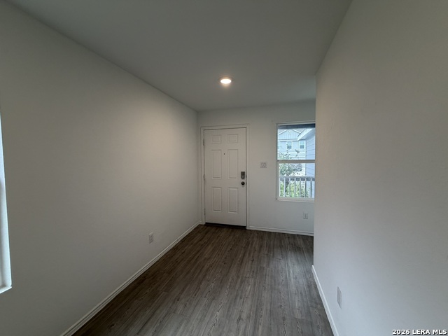 5938 Antonio Pl Property Photo 4