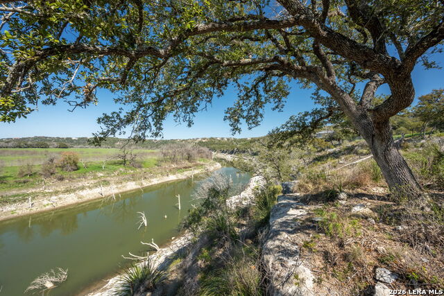 365 River Cliff Pl Property Photo 1
