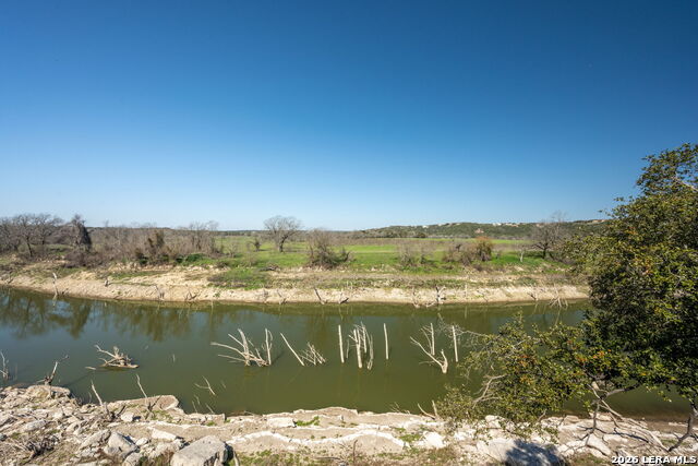 365 River Cliff Pl Property Photo 14