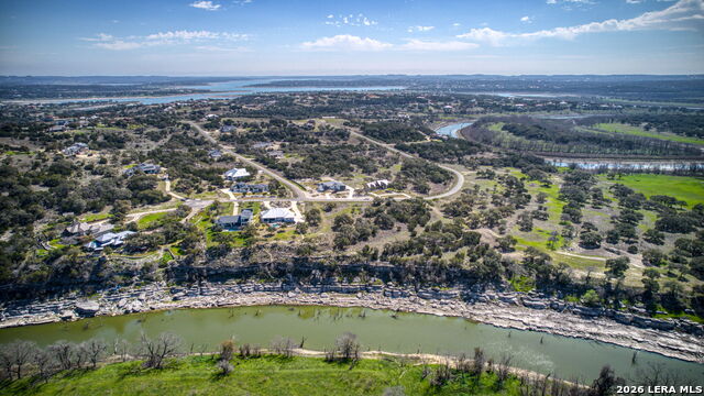 365 River Cliff Pl Property Photo 40