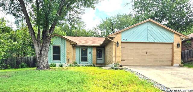 4908 Timber Trace St Property Photo 2