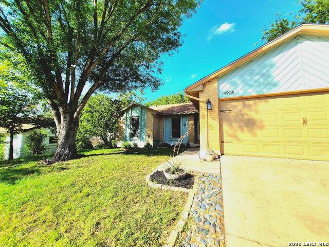 4908 Timber Trace St Property Photo 2