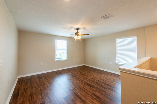 5526 Castle Brook Dr Property Photo 16
