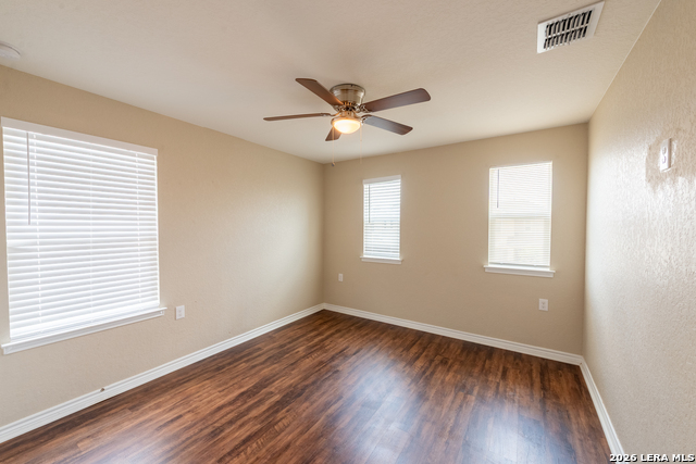 5526 Castle Brook Dr Property Photo 31