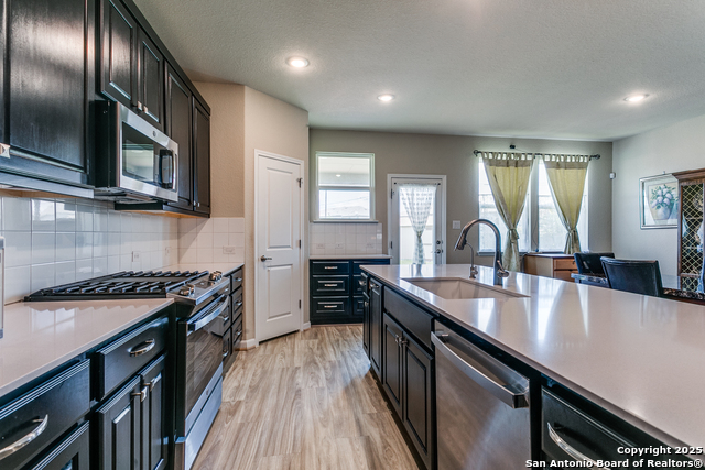 8359 Sunrise Gln Property Photo 11