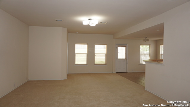 15619 Turfway Park Property Photo 4
