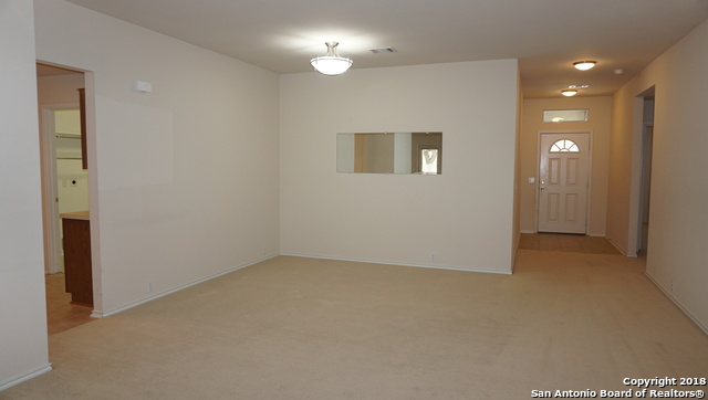 15619 Turfway Park Property Photo 5