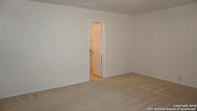15619 Turfway Park Property Photo 12
