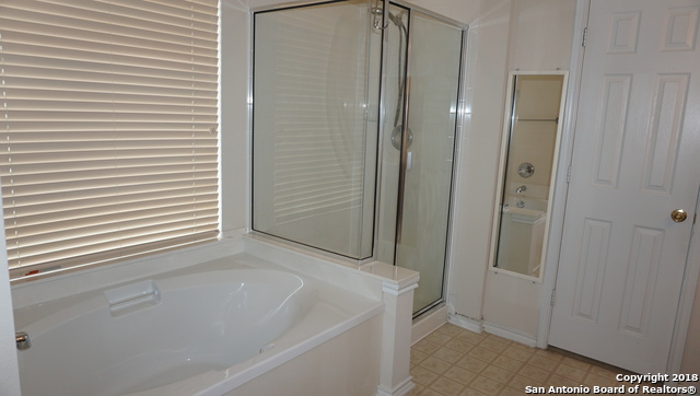 15619 Turfway Park Property Photo 14