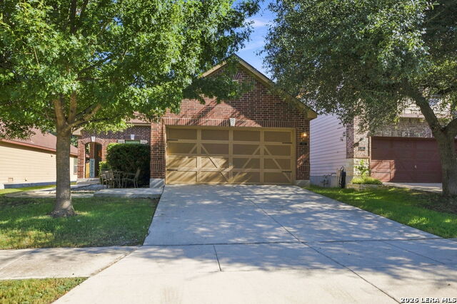 156 Desert Flower Property Photo 2
