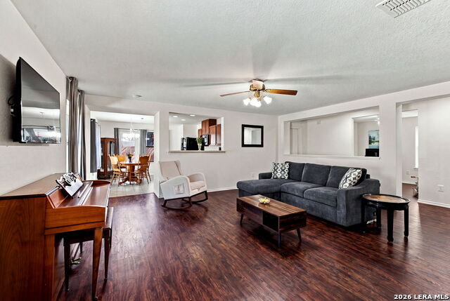 156 Desert Flower Property Photo 5