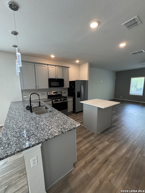 7510 Boxing Elm Property Photo 23
