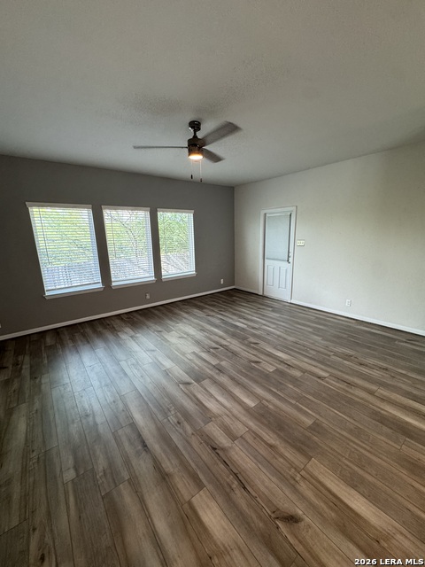 7510 Boxing Elm Property Photo 25