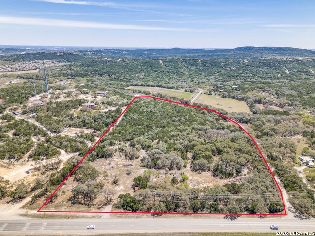 18561 Bandera Rd Property Photo 2