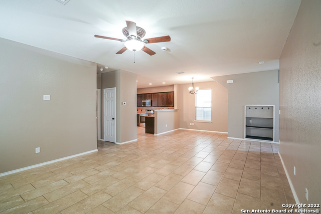425 Auburn Park Property Photo 7