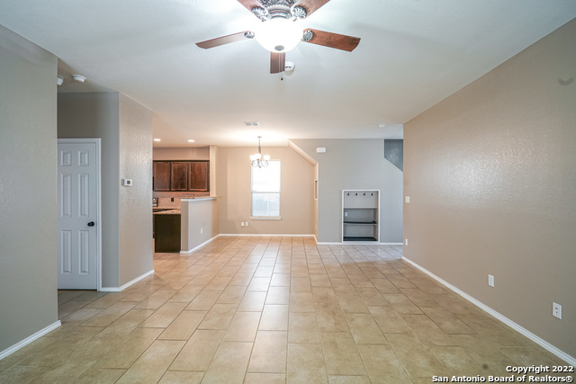 425 Auburn Park Property Photo 8