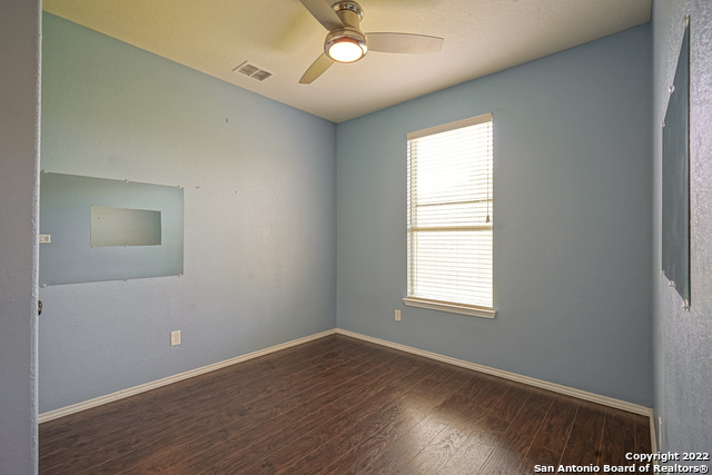 425 Auburn Park Property Photo 16
