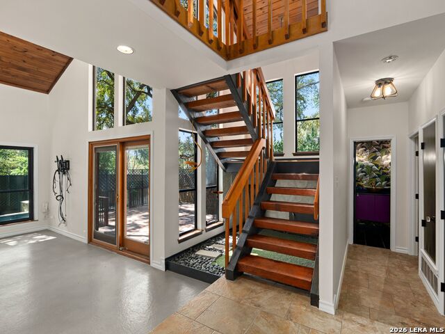 434 Arch Bluff Property Photo 7