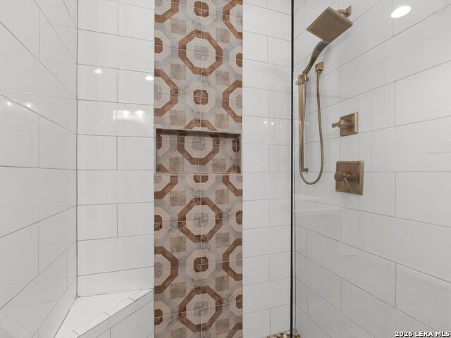 434 Arch Bluff Property Photo 32