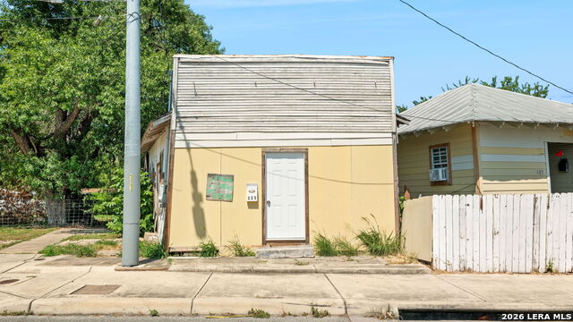 111 & 115 Pleasanton Road Property Photo 12