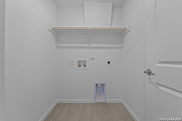 6051 Skipping Way Property Photo 3
