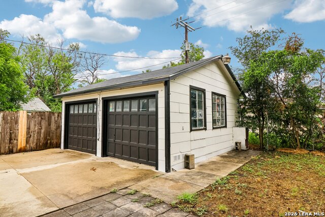 1410 Greer Property Photo 31