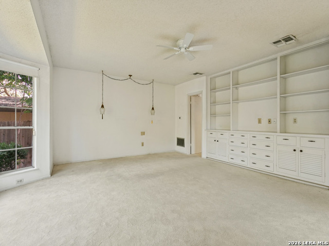 271 Rockhill Dr Property Photo 22