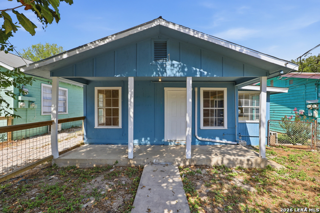 137 BRENNER ST Property Photo 1