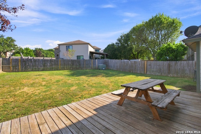 10210 Silverbrook Pl Property Photo 10