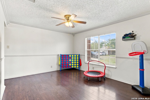10210 Silverbrook Pl Property Photo 16