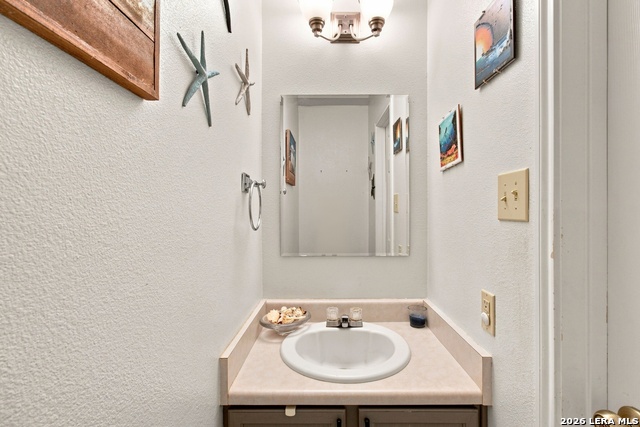 10210 Silverbrook Pl Property Photo 27