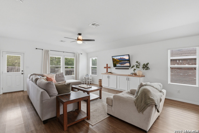 5125 Blue Ivy Property Photo 6